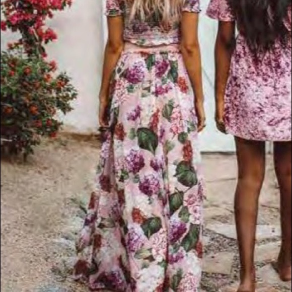 Last •{Show are Your MUMU}• MISTY MAXI SKIRT - Picture 2 of 6